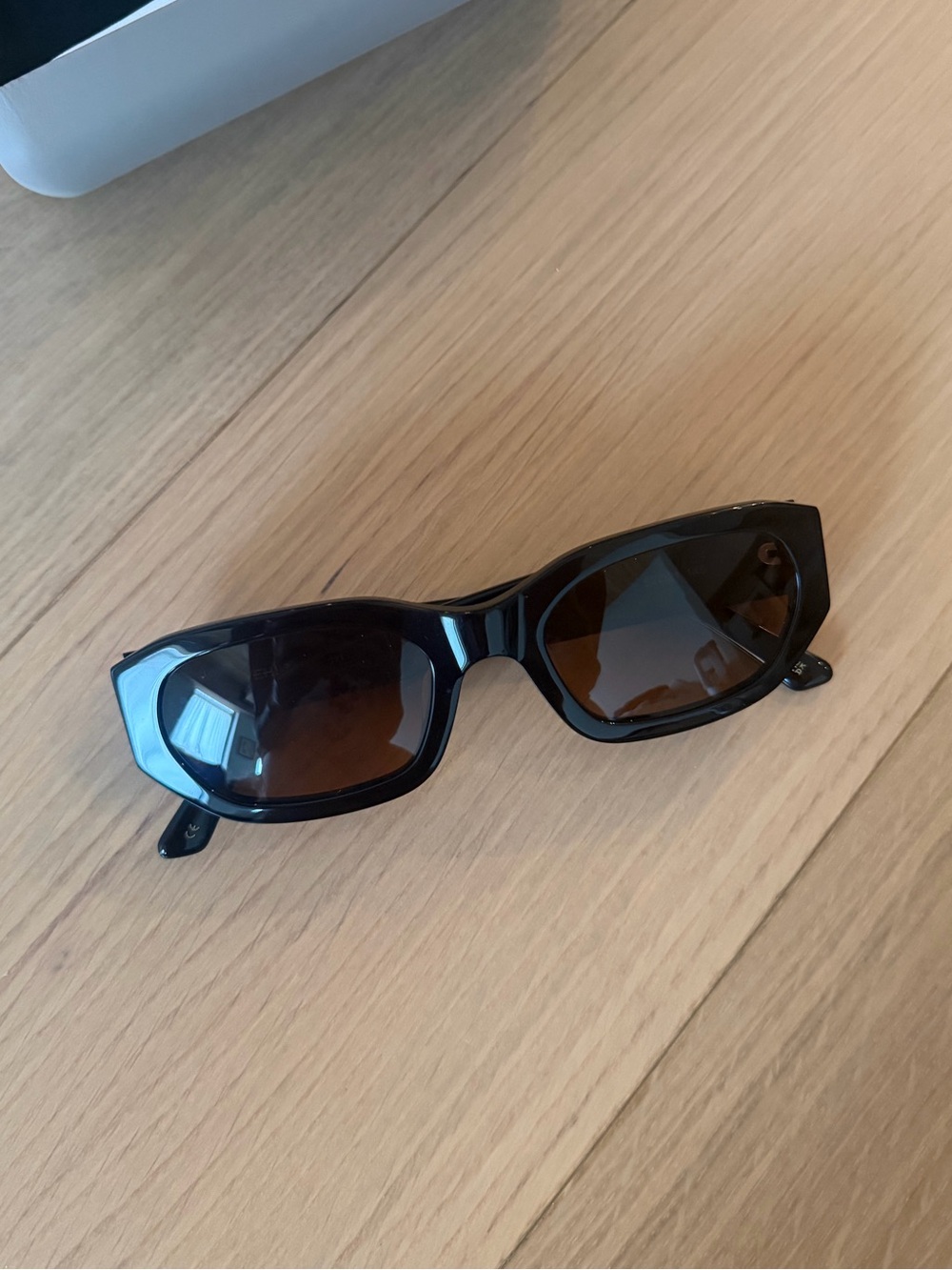 Vehla Felix Sunglasses
